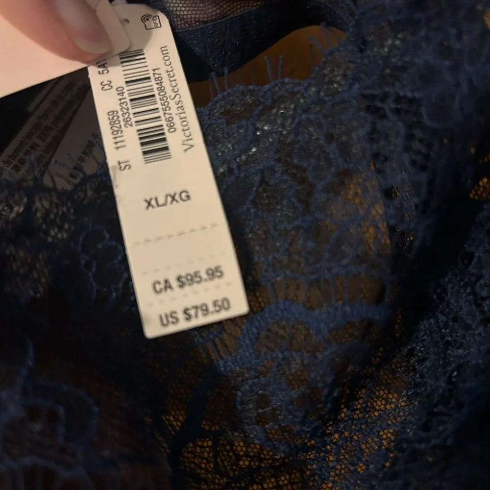 Victoria secrets Floral Lace Quarter cup slip with garters - Picture 4 of 8